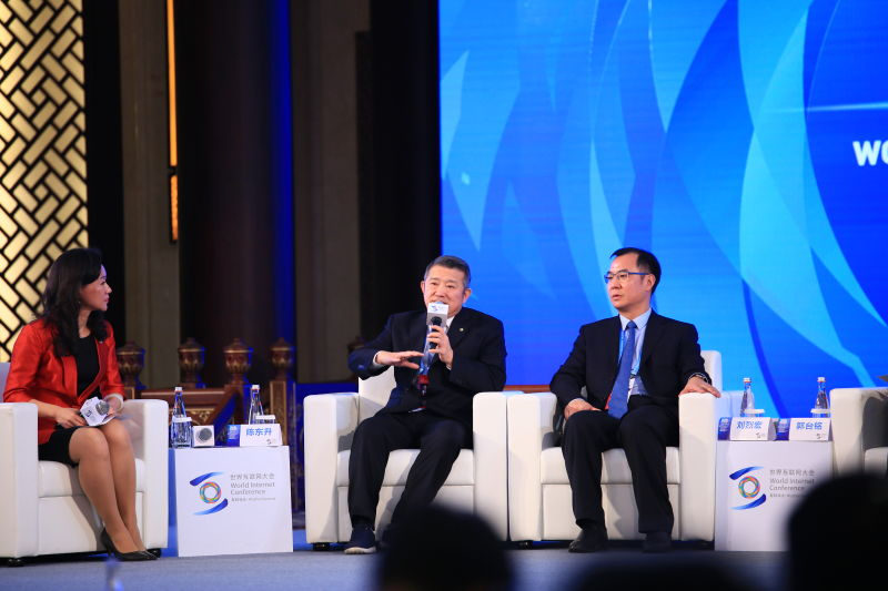 論壇上發表演講的嘉賓都有誰