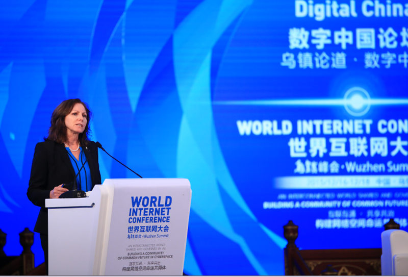 論壇上發表演講的嘉賓都有誰