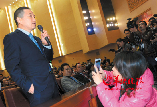 廣東省兩會政協即席發言今早開場 委員搶麥