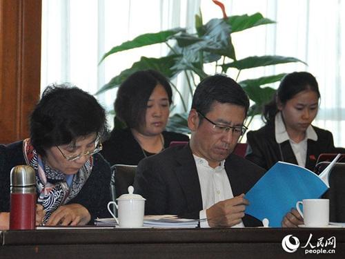 白巖松關(guān)注傳媒知識(shí)產(chǎn)權(quán):不能你抄我,我抄你