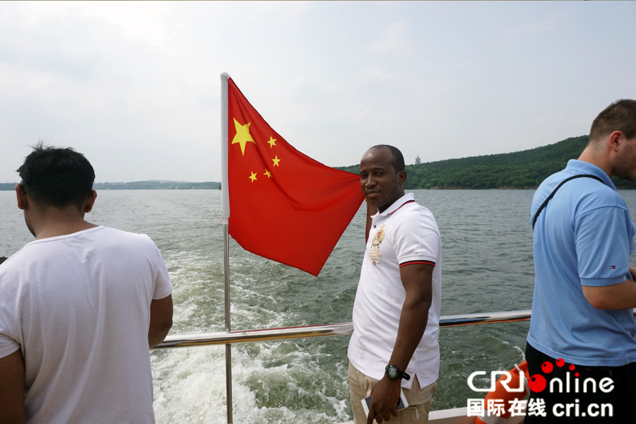 國際友人寄語建黨95周年:中共治國理政造福全世界