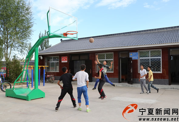 【網絡媒體“走轉改”】隆德縣張樹村：幸福和諧的新桃花源