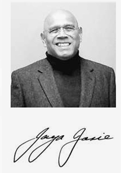 重振世界經濟 體現責任擔當(聚焦G20杭州峰會)——國際人士寄語