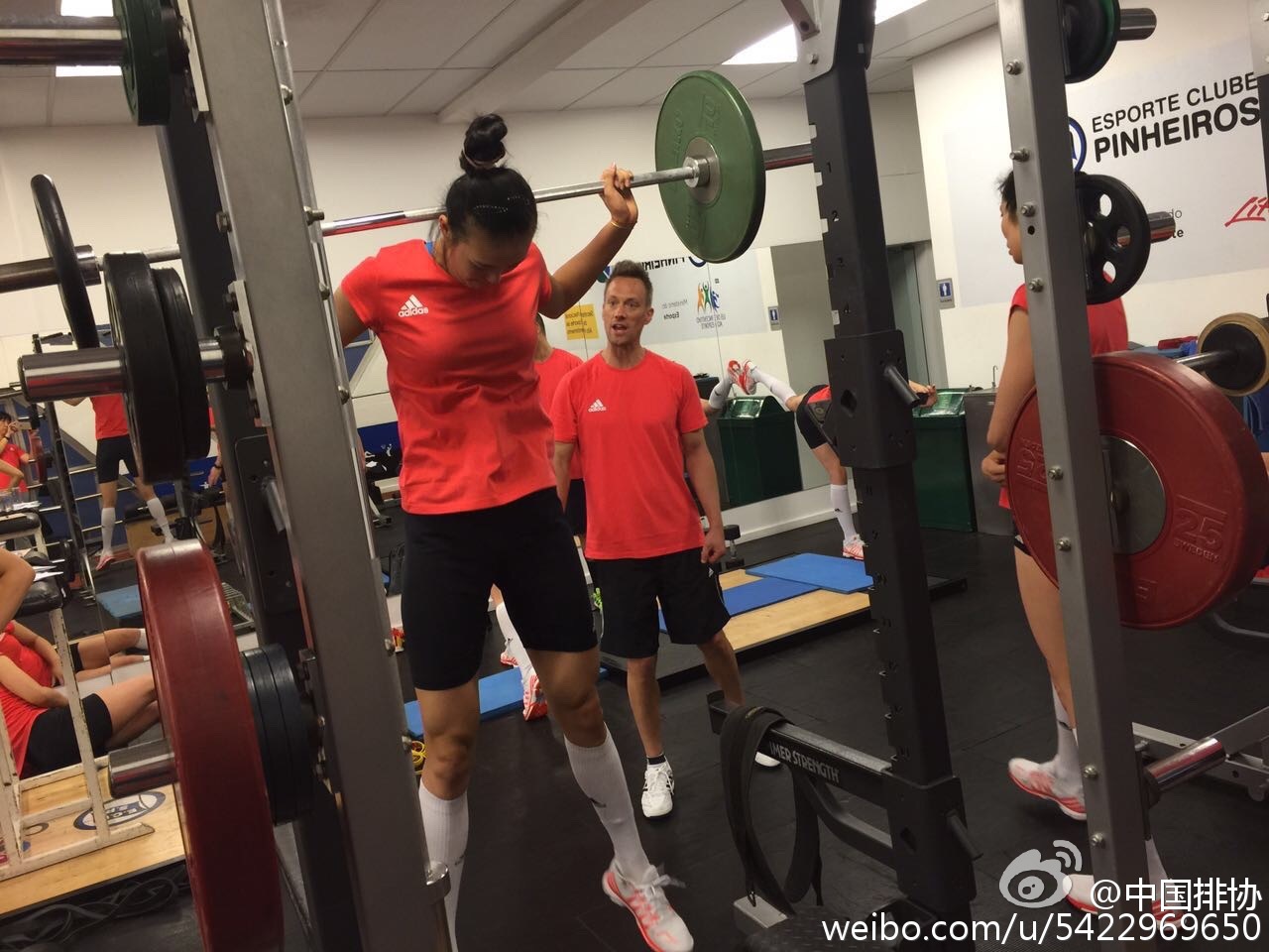 女排順利飛抵里約 圣保羅訓練營賽前忙備戰