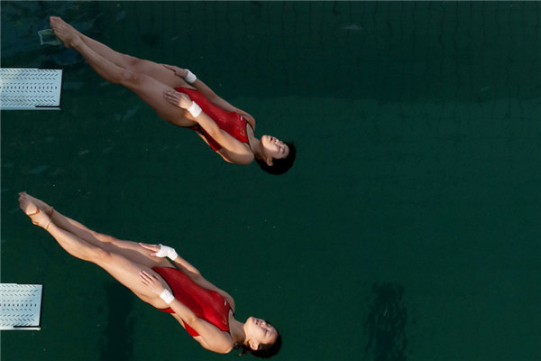 女子雙人十米臺：陳若琳/劉蕙瑕奪冠