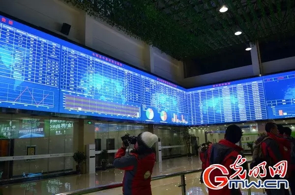 脫貧攻堅的“貴州樣板”：借力大數(shù)據(jù)“拔窮根”