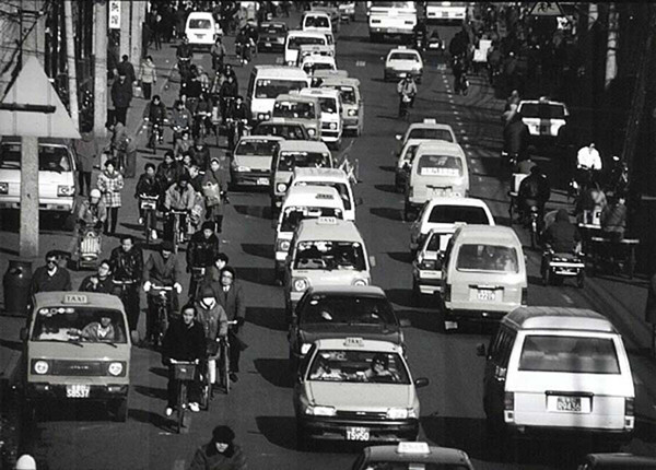 【老外談】30年，坐著中國火車旅行