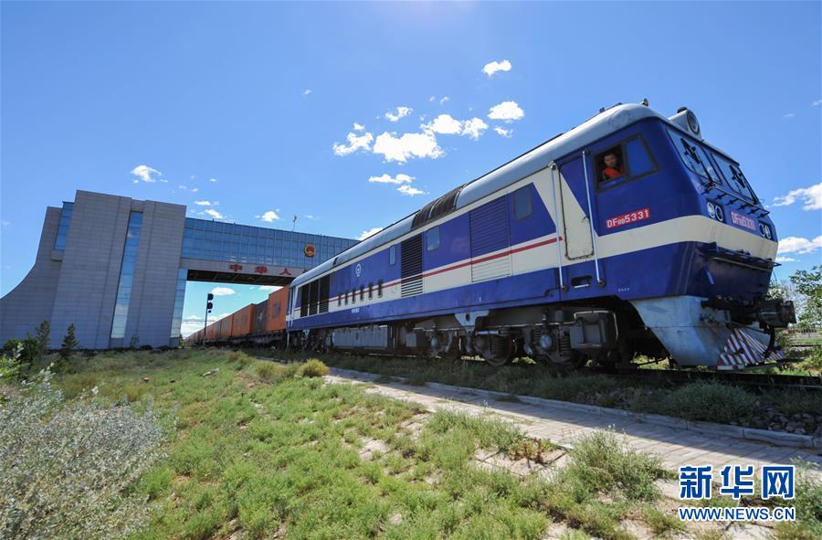 2016:經濟發展“中國策”