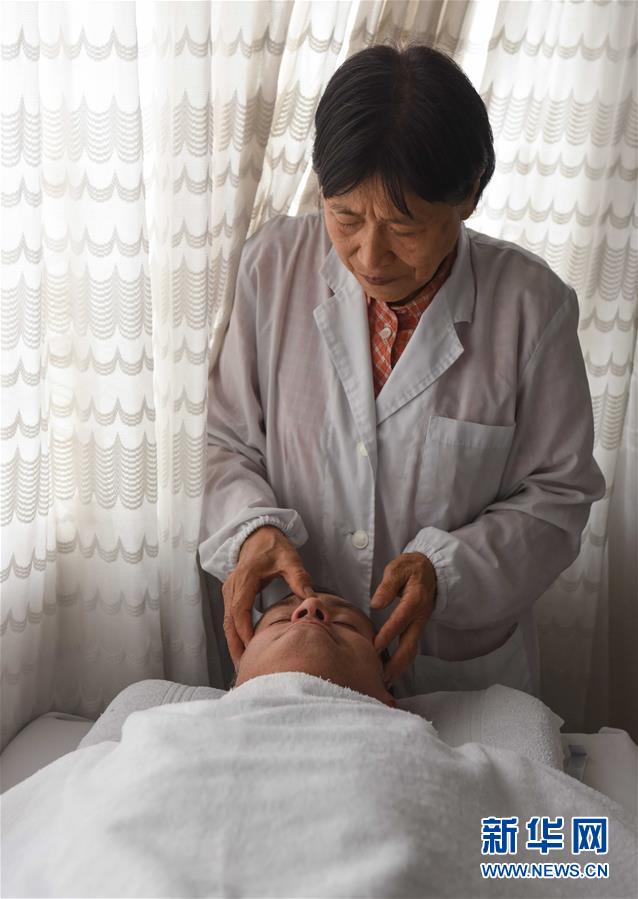 周克秀:用針灸為秘魯人民消病除痛的中國醫生(組圖)