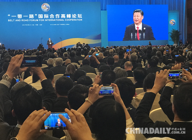 習近平在“一帶一路”國際合作高峰論壇開幕式上發表主旨演講時強調絲路精神是人類文明的寶貴遺產