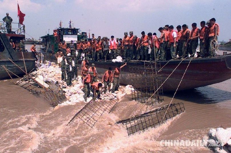 憑什么“軍人優先”?就憑這!