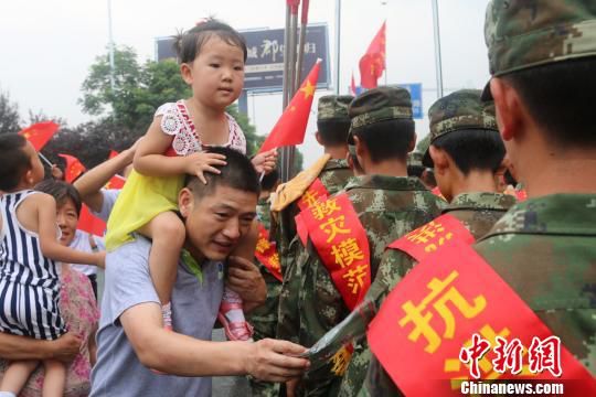 憑什么“軍人優(yōu)先”?就憑這!
