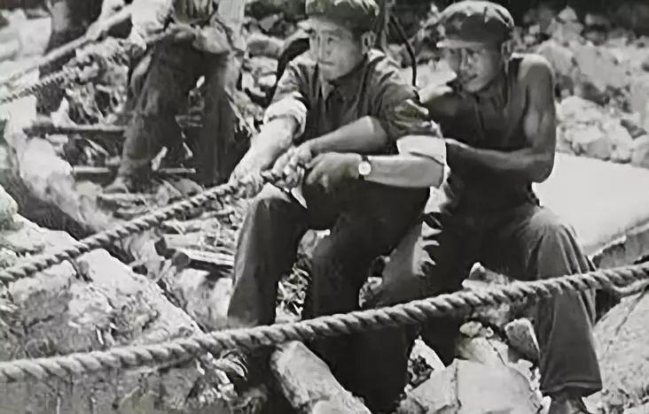 【我和軍隊(duì)的不解之緣】你是人間的大英雄!