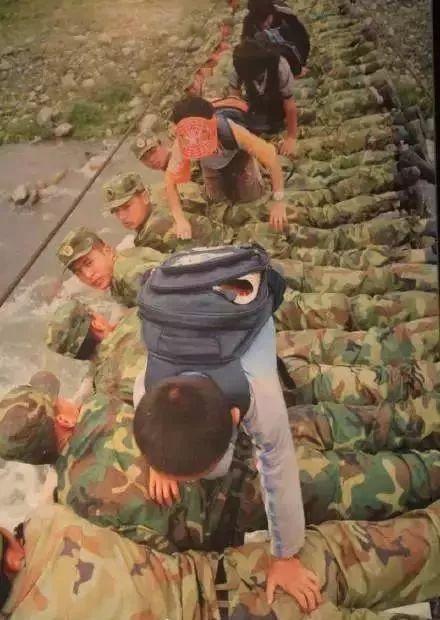 【我和軍隊(duì)的不解之緣】你是人間的大英雄!