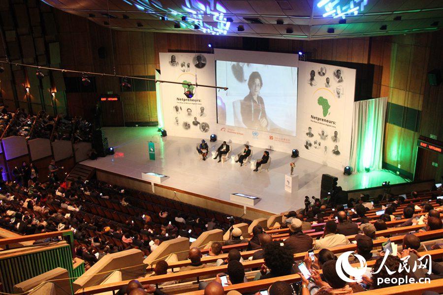 中國經(jīng)驗(yàn)激勵(lì)