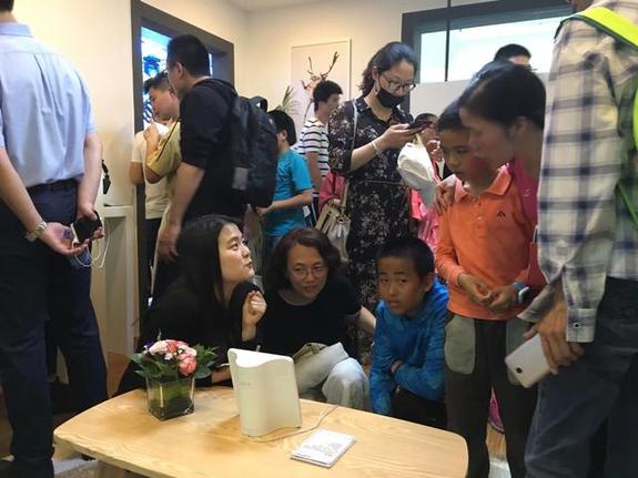 網(wǎng)絡(luò)強(qiáng)國有AI!百度成2018數(shù)字中國建設(shè)峰會“網(wǎng)紅”