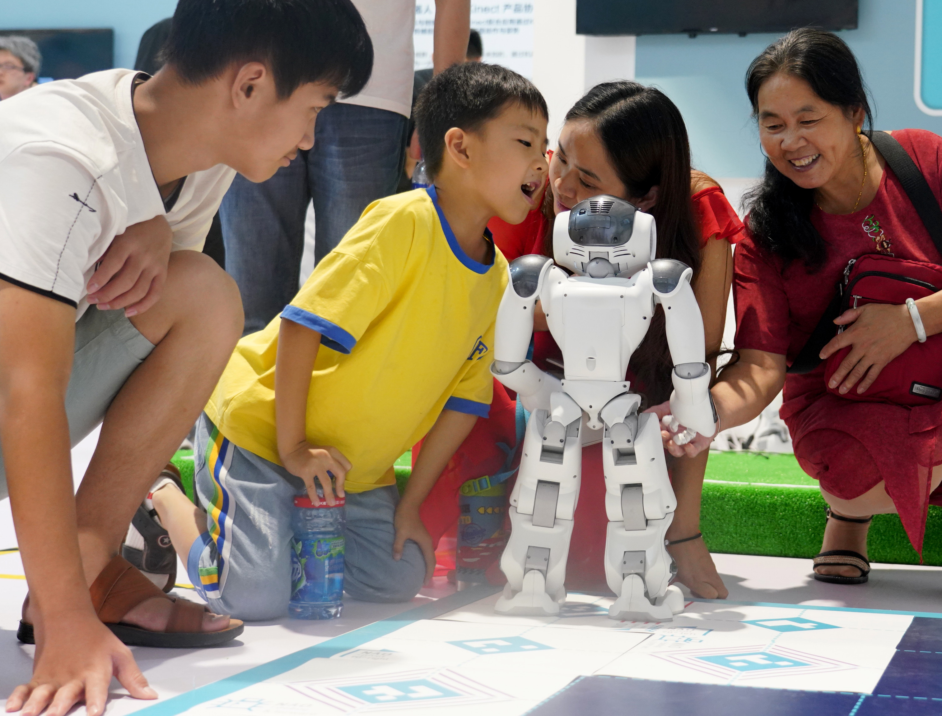 2018世界機器人大會來了!生活因它更簡單