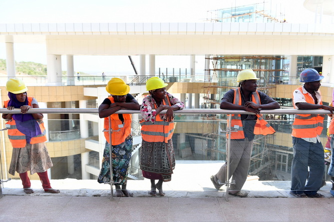 肯尼亞“中國造”蒙內鐵路聯(lián)調聯(lián)試迎接通車