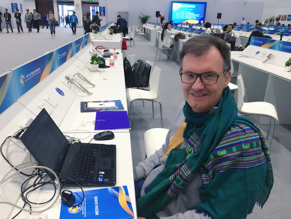 外媒記者談“一帶一路”:向世界提供了一個(gè)歷史性機(jī)遇