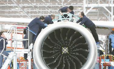 中國大飛機:演繹藍天里的夢想 中國大飛機:演繹藍天里的夢想