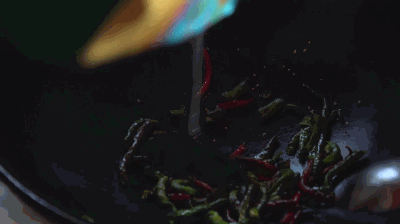 獨家視頻|這五年：英國小妹來到湘西苗寨，為什么變化這么大！