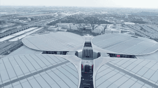 時(shí)政新聞眼|開幕式結(jié)束后,習(xí)近平“巡館”看了些什么?