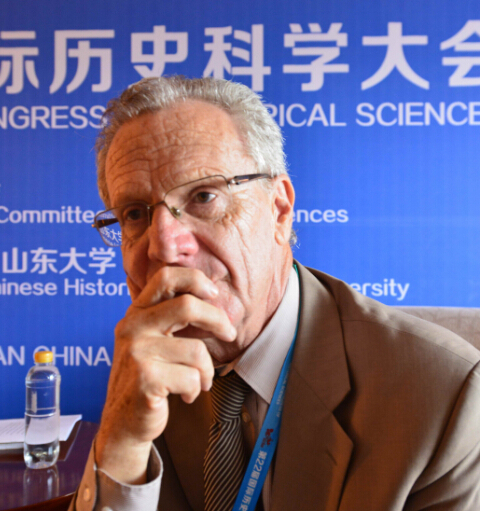 國際歷史學會秘書長:中國作為東方主戰(zhàn)場 為二戰(zhàn)勝利做出巨大貢獻