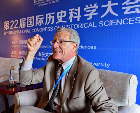 國際歷史學會秘書長:中國作為東方主戰(zhàn)場 為二戰(zhàn)勝利做出巨大貢獻