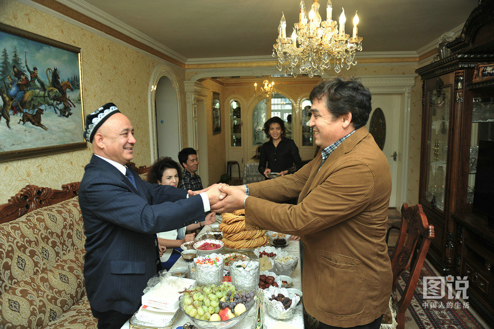 圖說中國人的生活：伊力扎提的古爾邦節