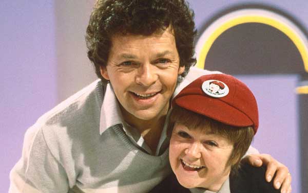 最萌身高差有科學依據:研究稱夫妻身高差越大妻子越幸福