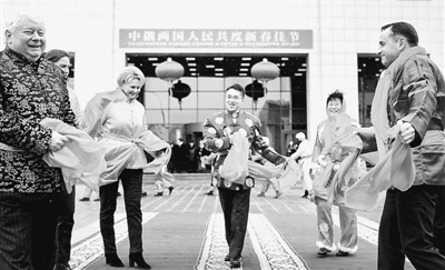 品味猴年春節 共祝中國好運