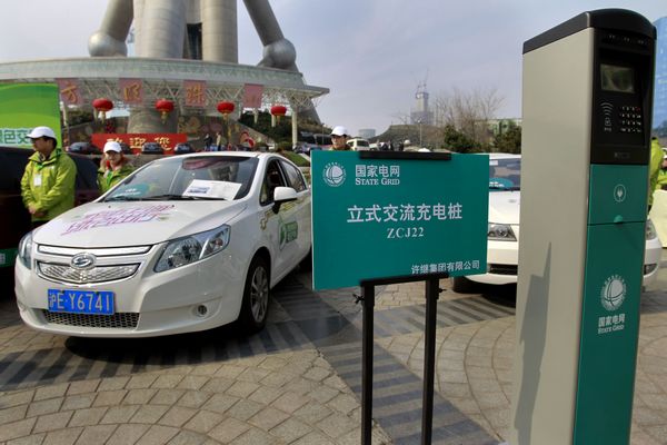 白平:兩會關注民眾日常問題