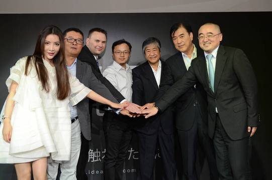 時尚人士陸陸lulu跨界科技圈，首選VR公司IDEALENS