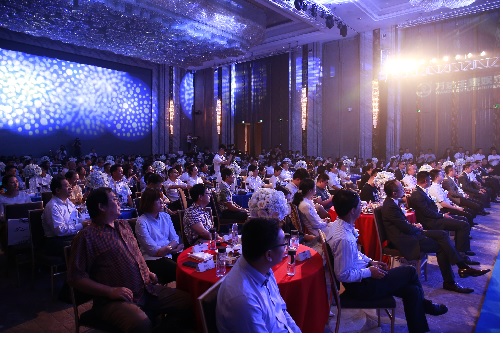 “萬達城 南昌行”簽約大會成果豐碩 億元讓利上海消費者