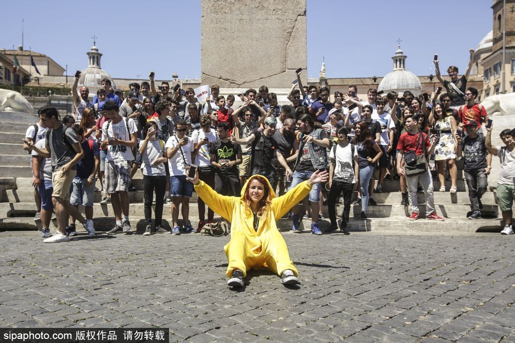 意大利羅馬：Pokemon Go玩家舉行首次集會(huì) 皮卡丘萌化人心