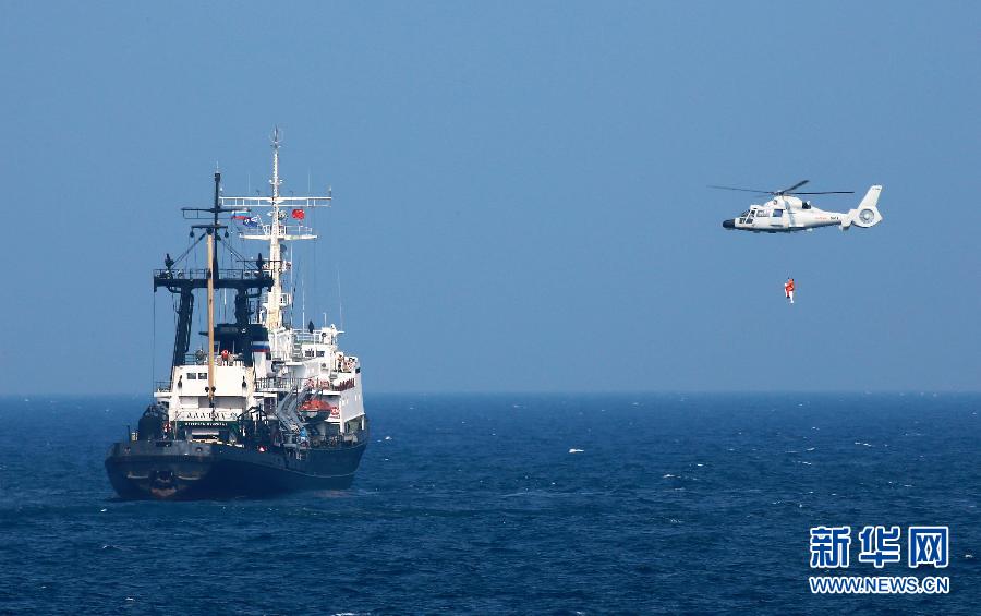 中俄“海上聯(lián)合—2016”軍事演習(xí)舉行海上聯(lián)合行動(dòng)演練