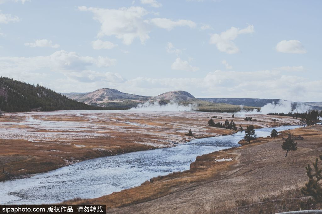 攝影師周游世界 用鏡頭記錄各國(guó)絕美風(fēng)光