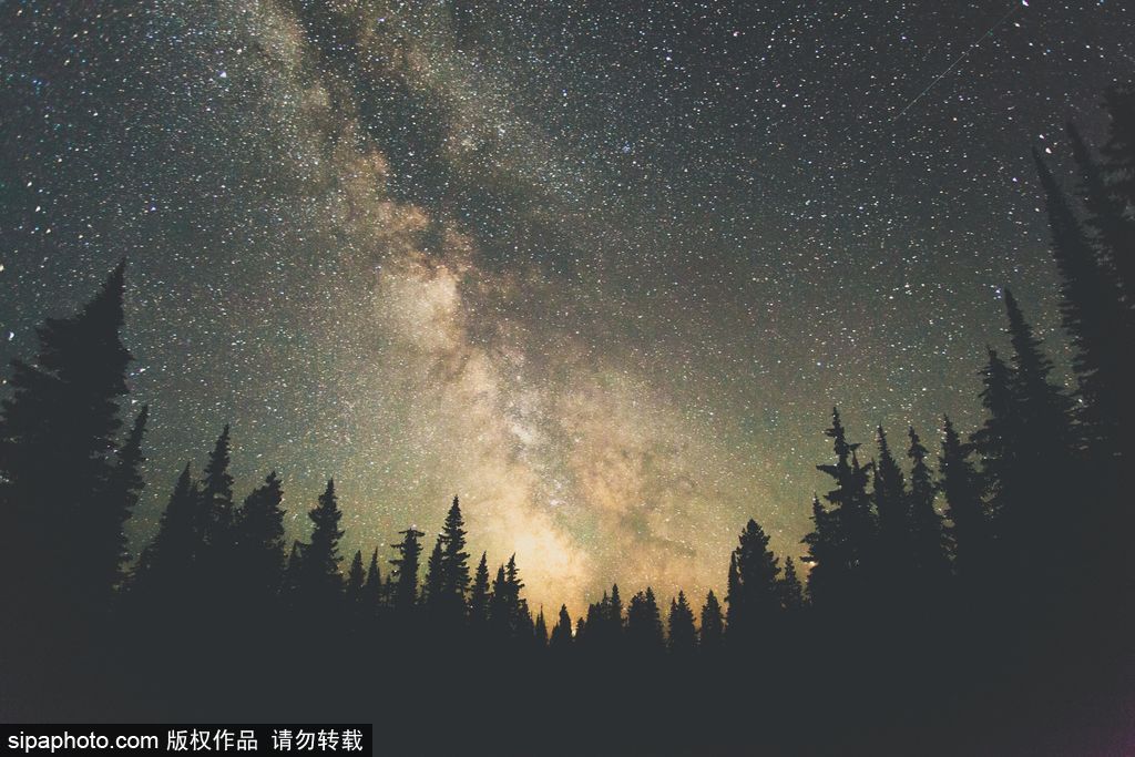 攝影師周游世界 用鏡頭記錄各國絕美風光