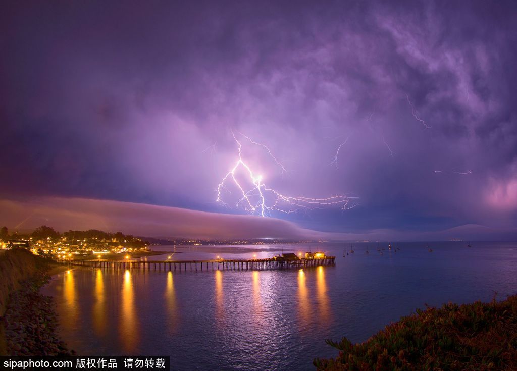 一切都與大海有關(guān) 沖浪攝影師獨特視角展示海洋魅力