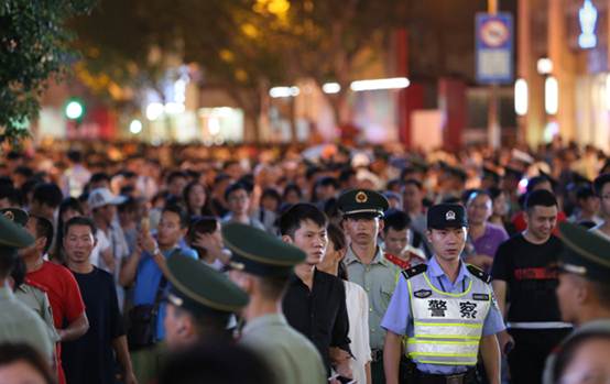 國慶節，向堅守在工作崗位上的人致敬