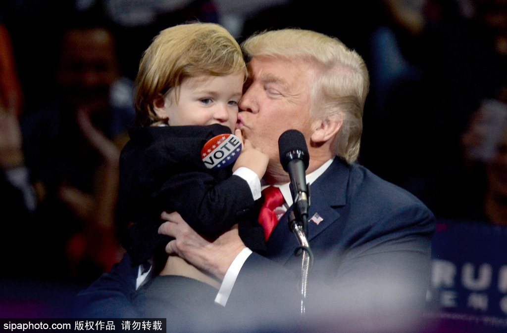 從成功商人到問鼎白宮 特朗普?qǐng)D片精選