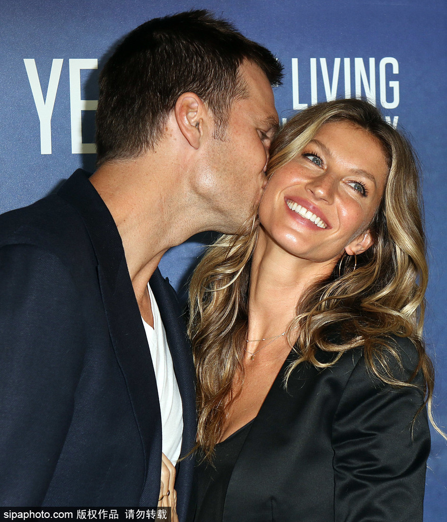 光棍節(jié)的暴擊│盤點明星情侶蘇炸了的甜蜜瞬間