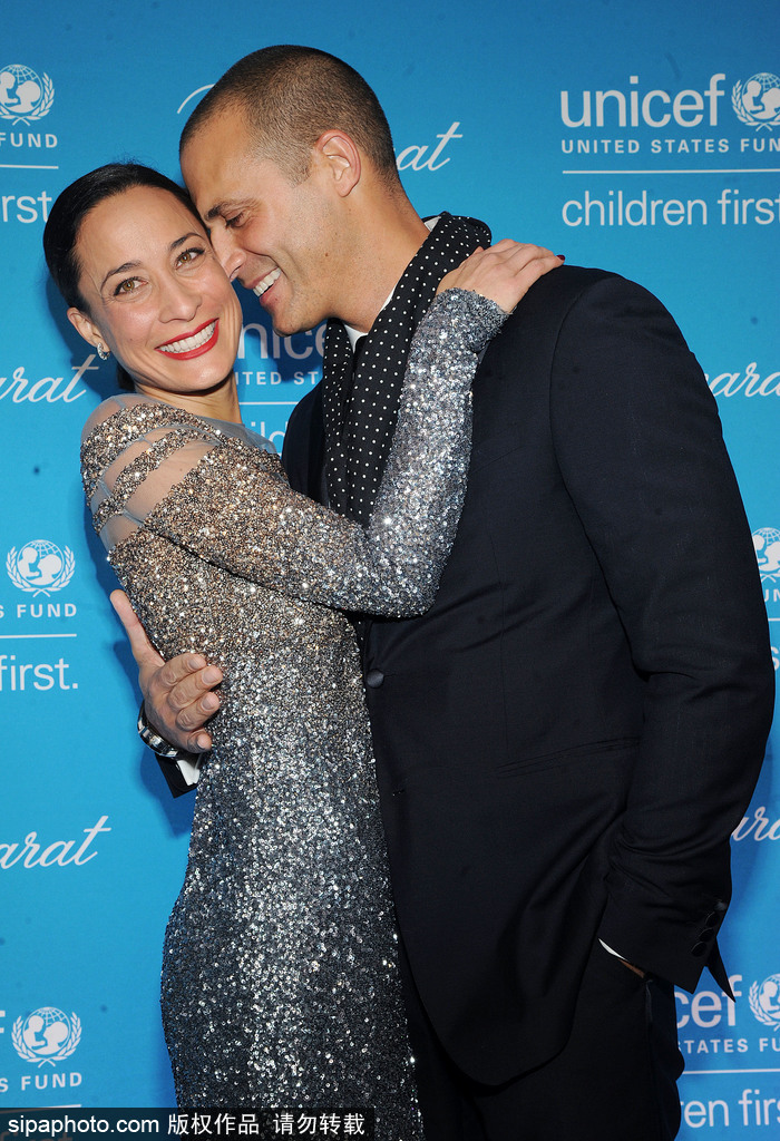 光棍節(jié)的暴擊│盤點明星情侶蘇炸了的甜蜜瞬間