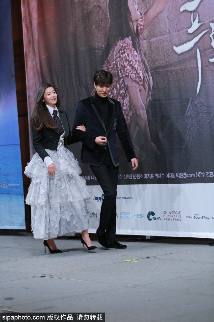 《藍色大海的傳說》發布會 李敏鎬全智賢都來了