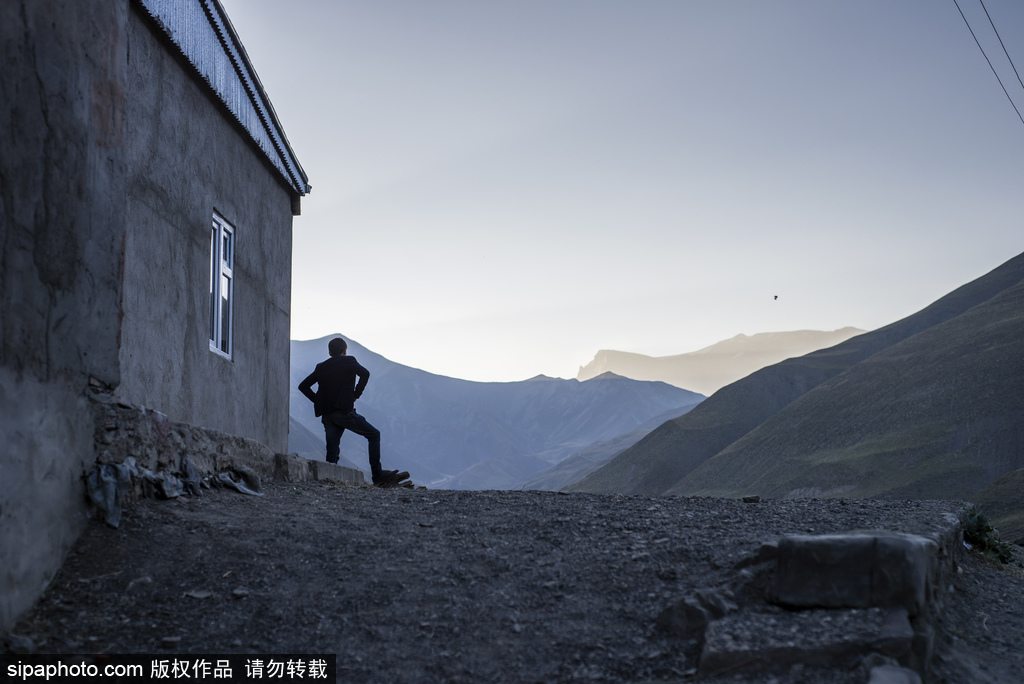 高加索深山里的古老村莊 原生態淳樸生活愜意悠閑