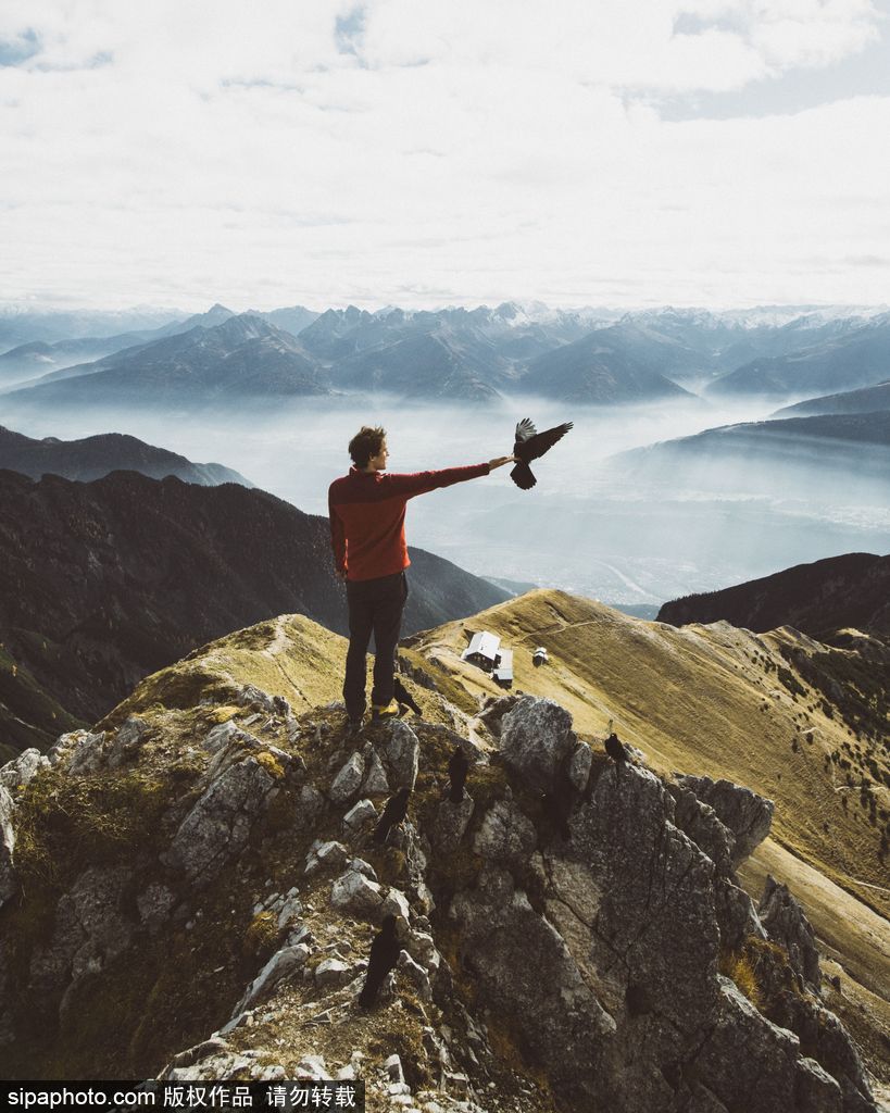 一覽眾山小 鳥(niǎo)瞰視角欣賞歐洲群山震撼風(fēng)光