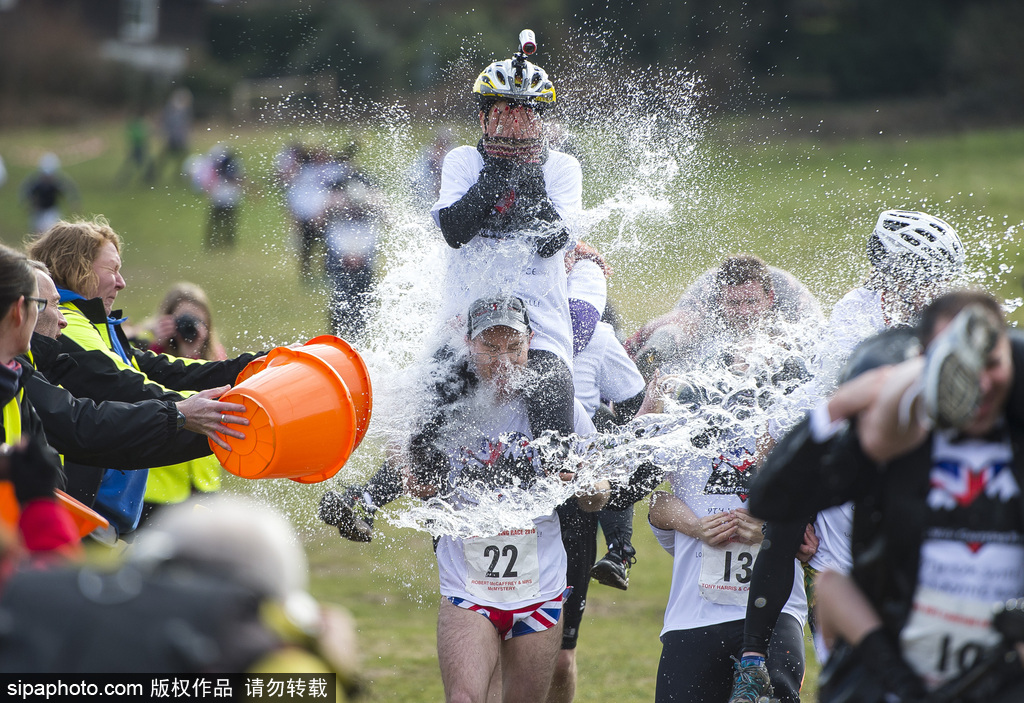 腦洞大過天！盤點(diǎn)全球各類奇葩比賽