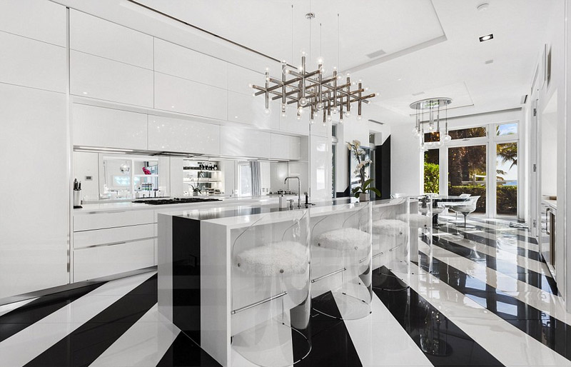 美設(shè)計師在售豪宅精巧時尚藝術(shù)感十足（組圖）