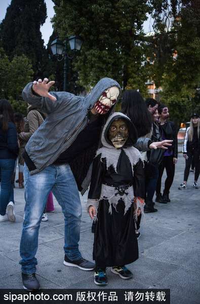 喪尸出籠！希臘雅典2017僵尸大游行血腥重口味（組圖）