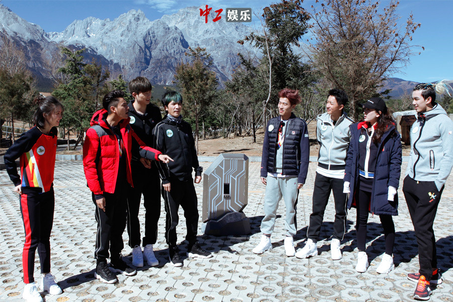 《二十四小時》“時空水手”麗江上演尋龍記 陳坤賣萌闖關